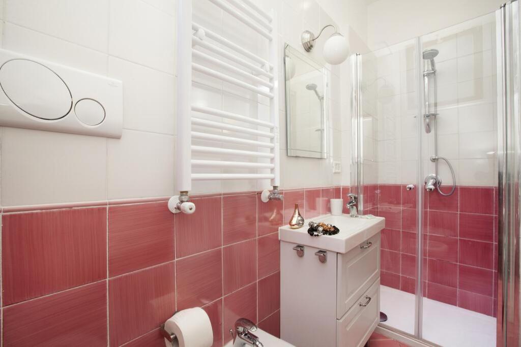 Апартаменты Super Attico Vista Mare Con Piscina Сорренто Экстерьер фото